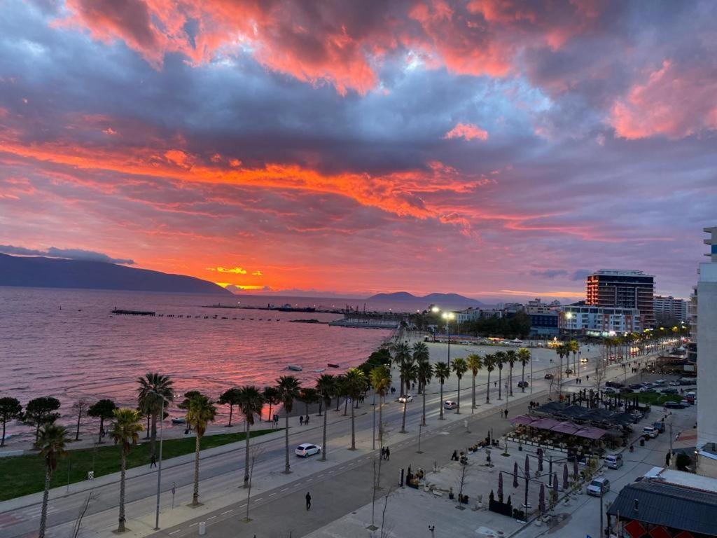Redona Apartament Vlore Exterior photo