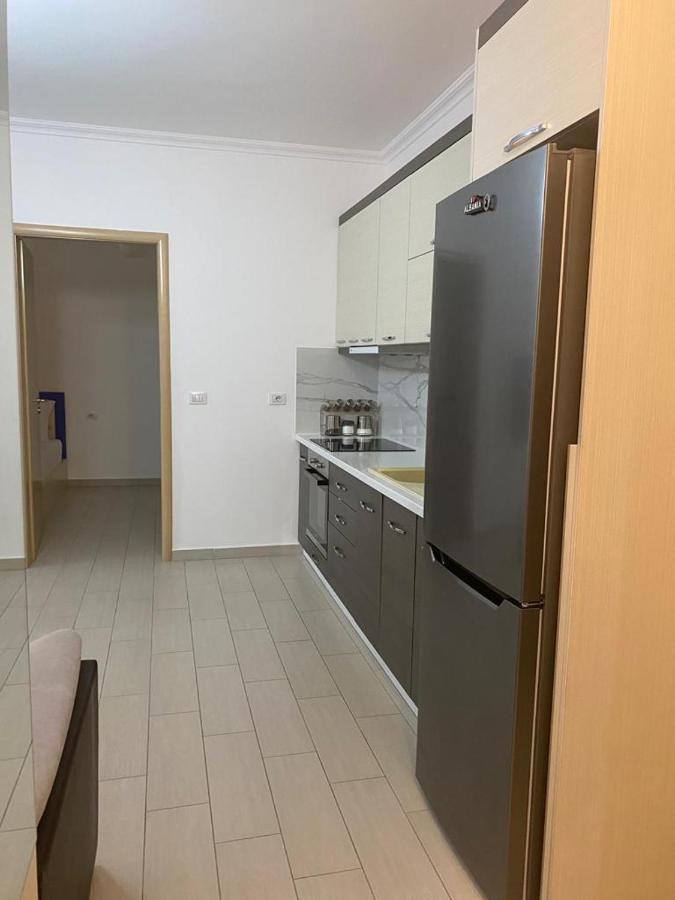 Redona Apartament Vlore Exterior photo